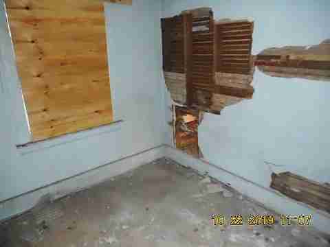 6426 Desoto (28)_m.jpg